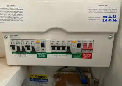 flash electrical 5
